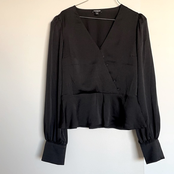 Sleek & Classy Black Blouse with Shoulder Pads, NEVER WORN! From Express - Picture 1 of 1
